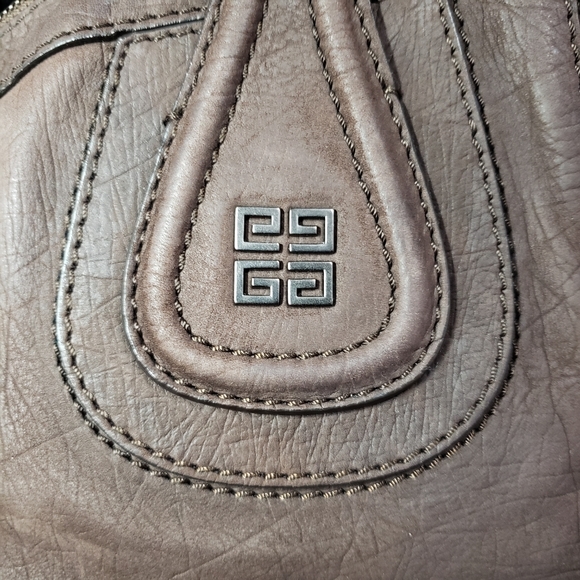 SOLD❗Givenchy Nightingale M Dark Brown - Picture 9 of 12